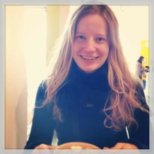 Meet your Posher, Cynthia